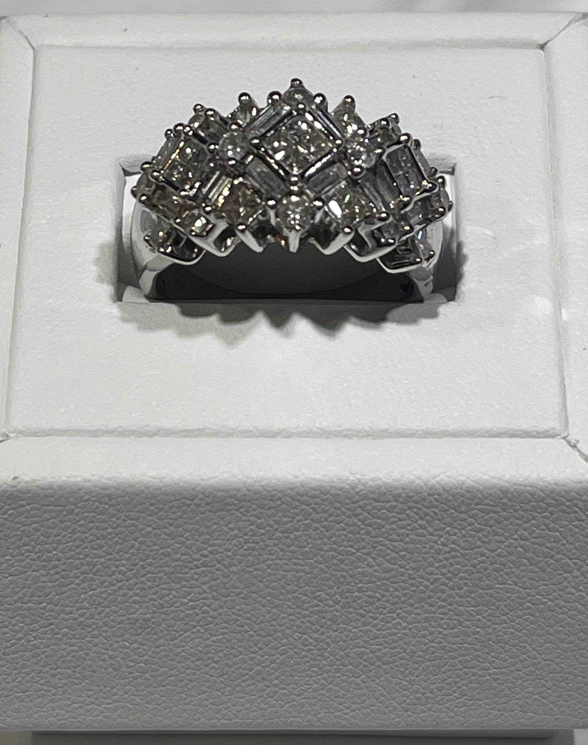 Lady Ring