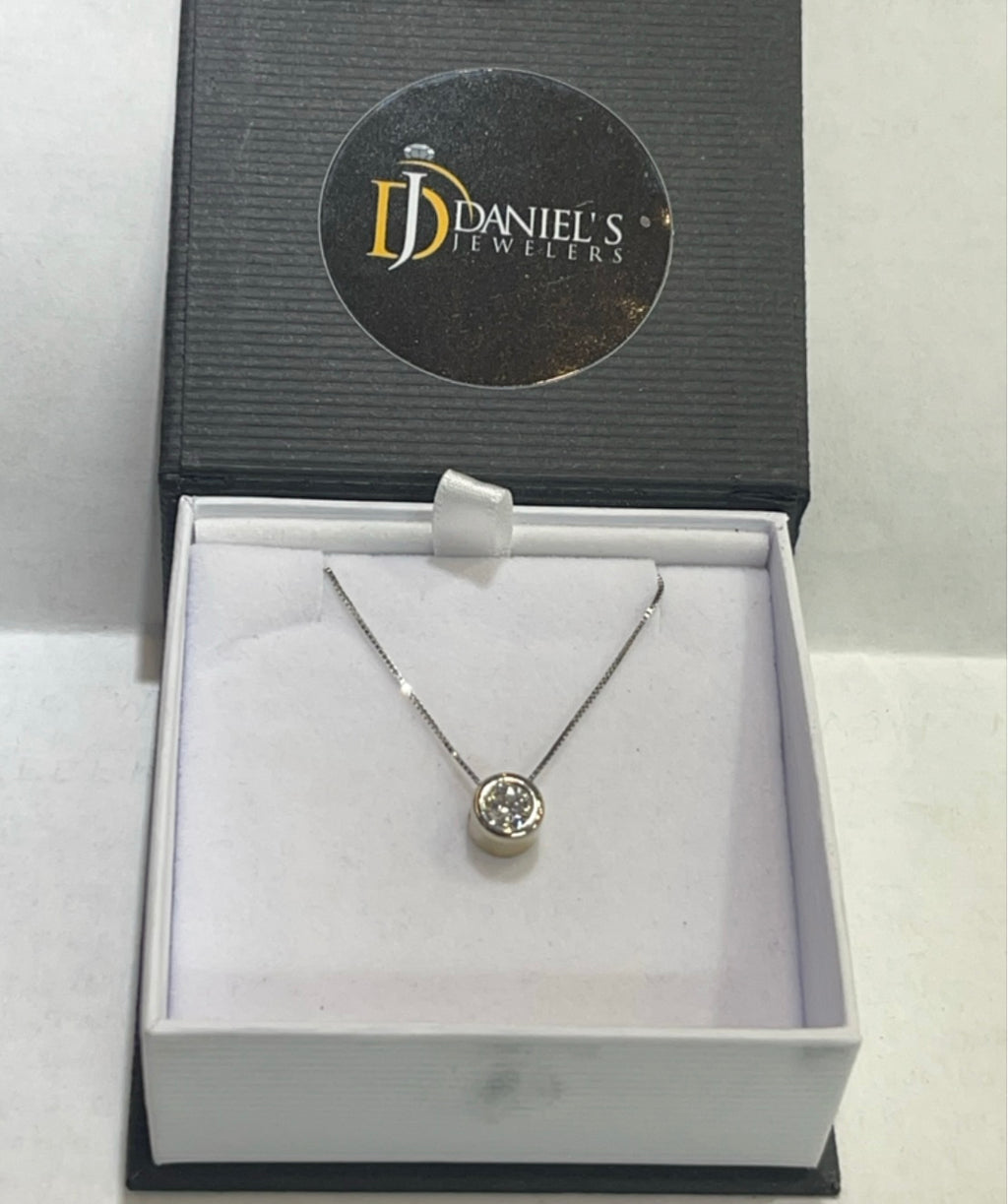 Lab Grown Diamond Round Pendant Necklace